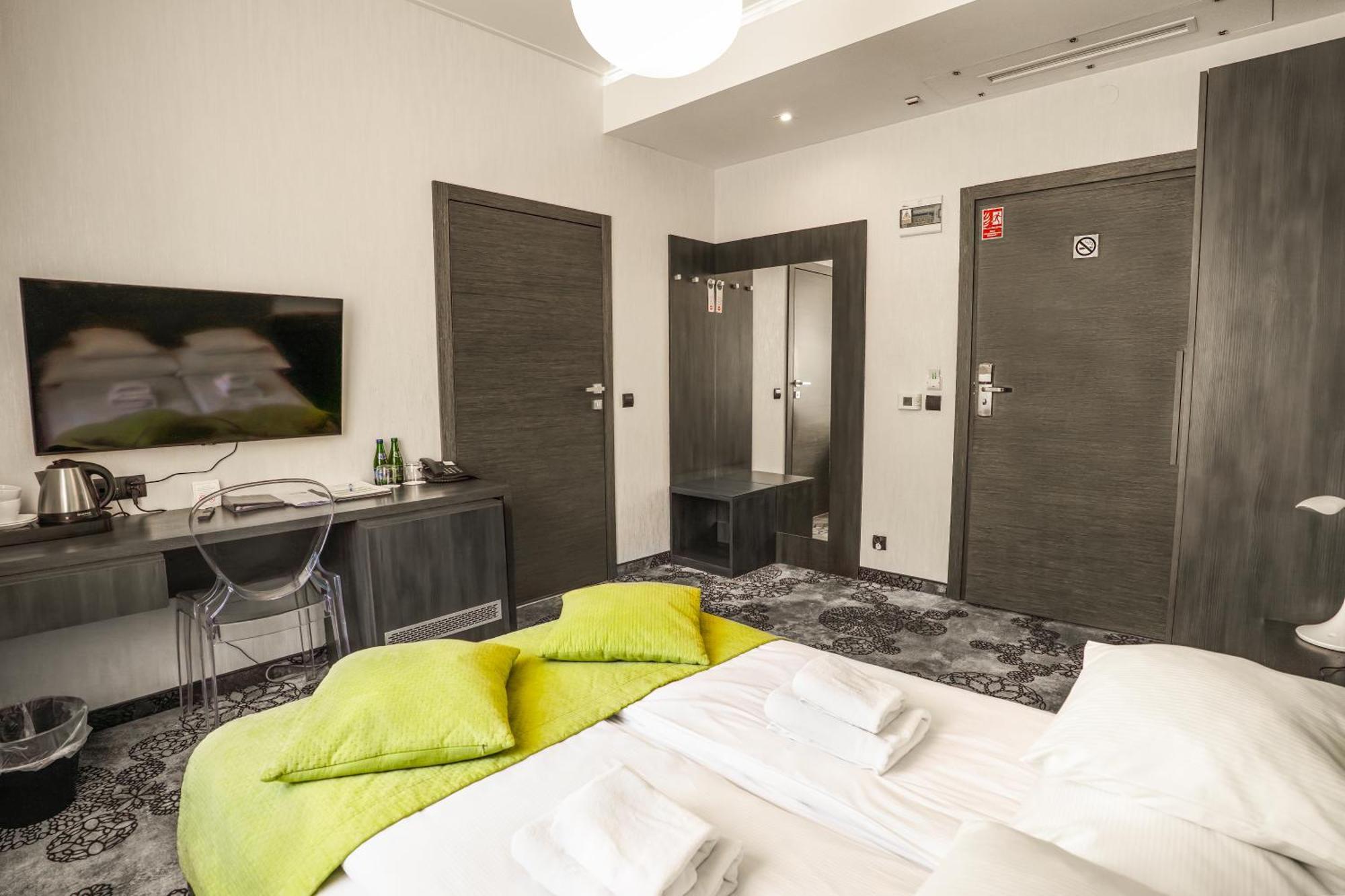 Zacisze Hotel 3*